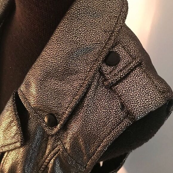 BCBGeneration Silver Metallic Moto Vest - Picture 4 of 7
